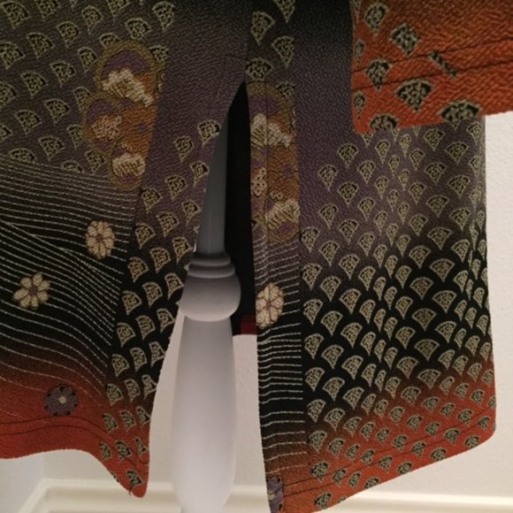 EUC Asian Inspired Pattern Long Knit Jacket - Picture 5 of 6